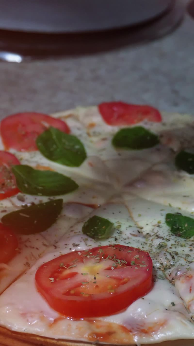 Capa do vídeo do preparo das pizzas durante o evento